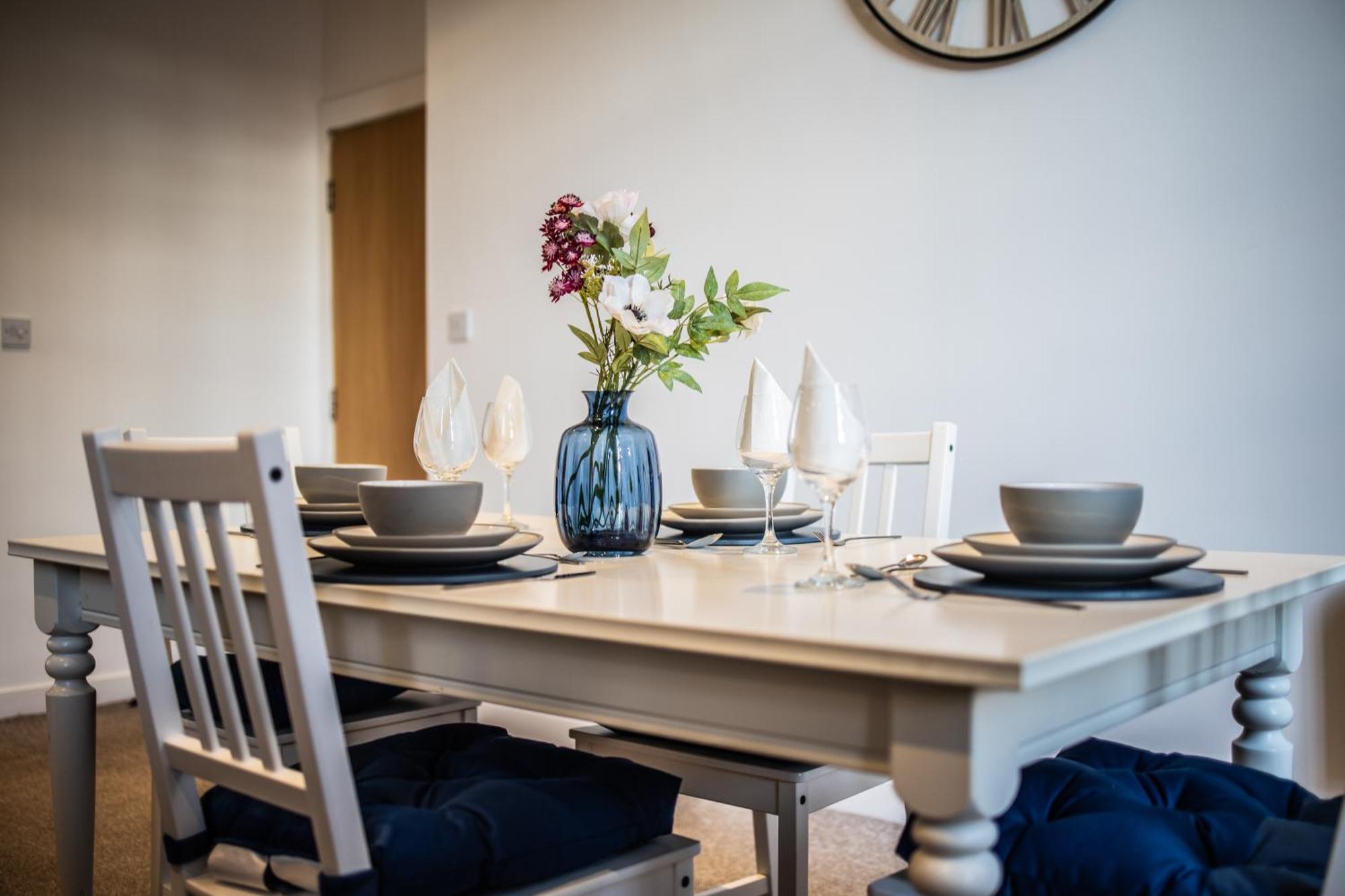 Apartment Contractors & Professionals Look No Further *