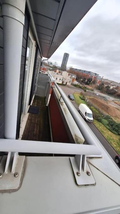 Centre Free Parking And Wifi Sleeps 6 Apartment