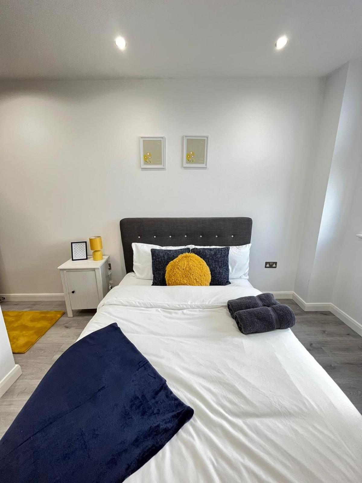 Apartment Centre Flat Leicester