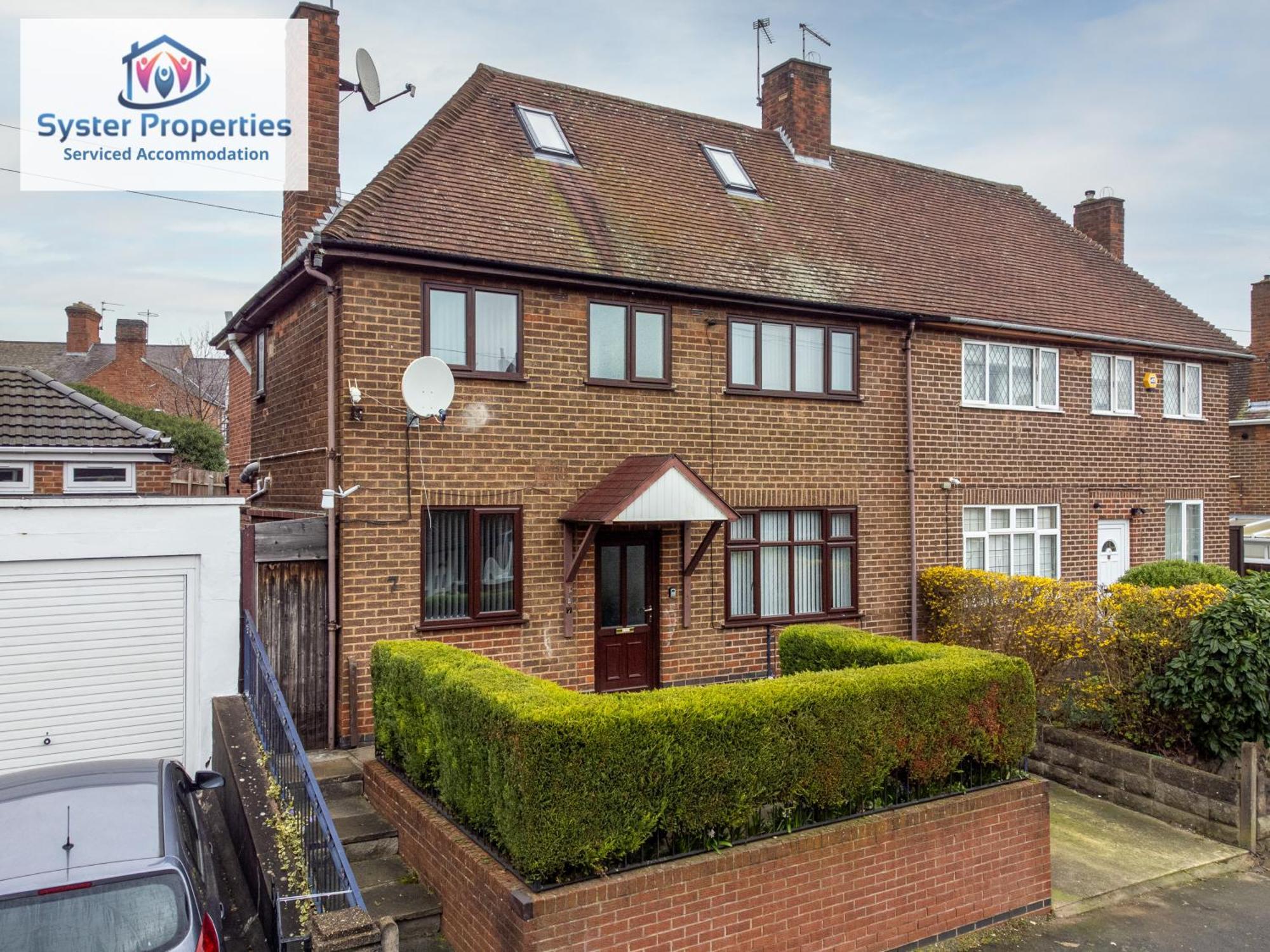 Tetuan House - Syster - Work -family - Groups Le3 * Leicester