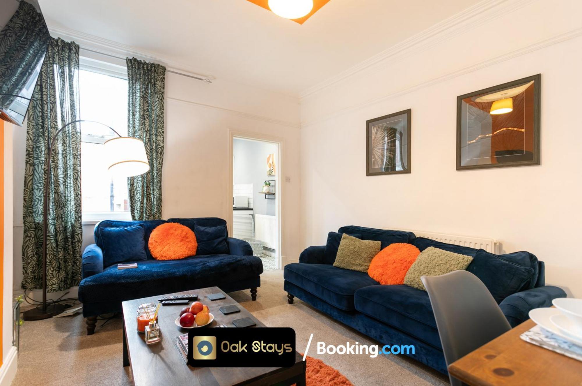Exclusive Deals L Monthly Escapes L Fosse Road North L Oak Short Lets & Serviced - Free Wifi Available Apartment Leicester