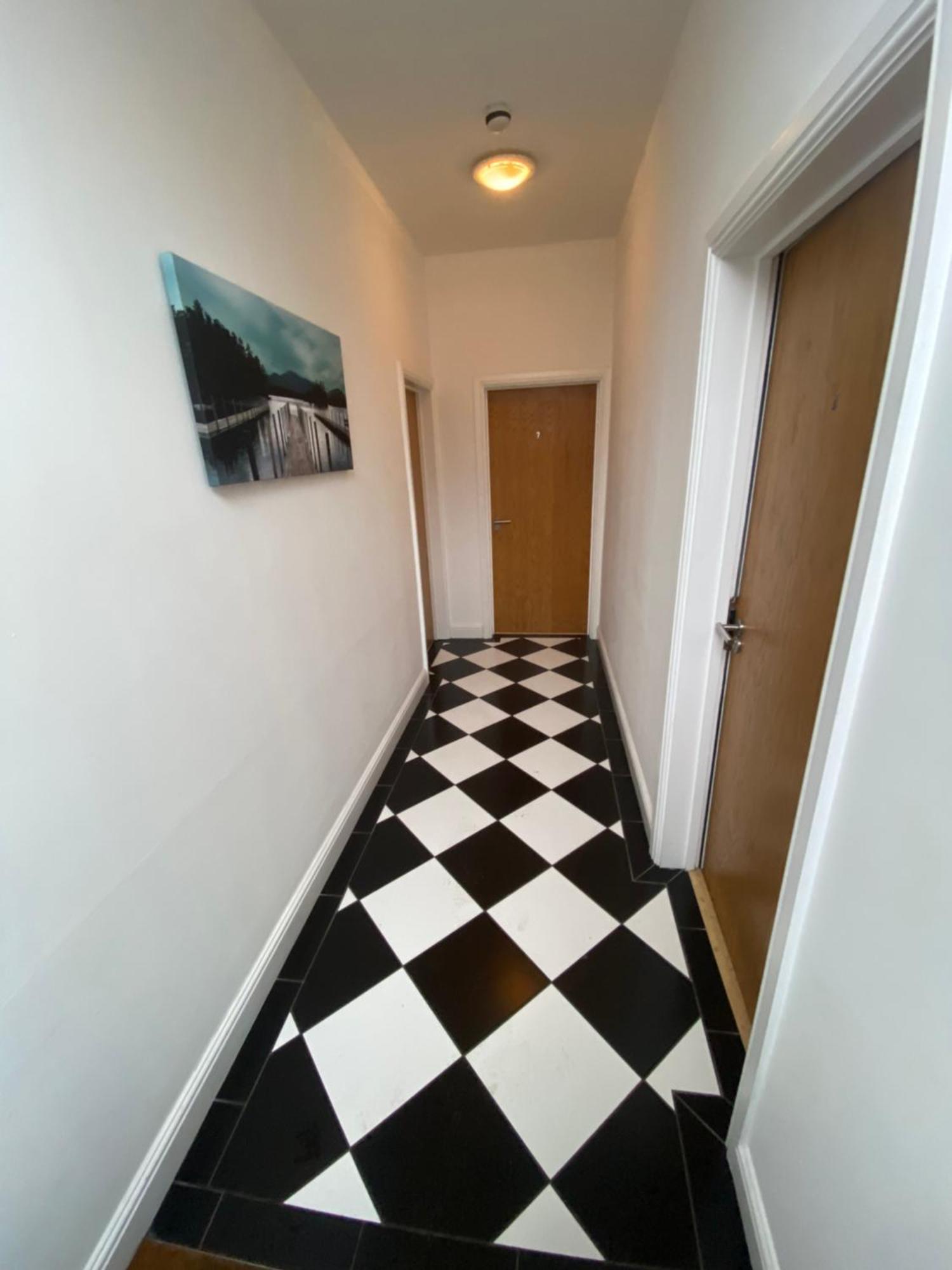 Midland Apartments- One Bedroom Apartamento