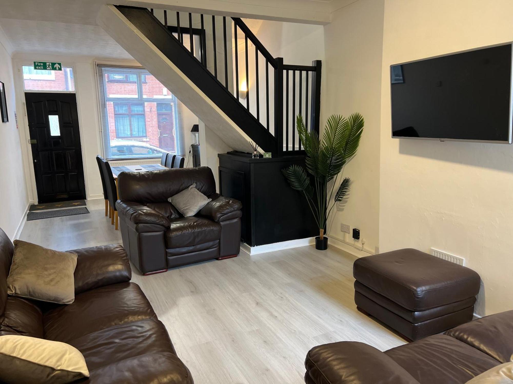 *the Marshall*contractorsstays*monthystays* Holiday home *