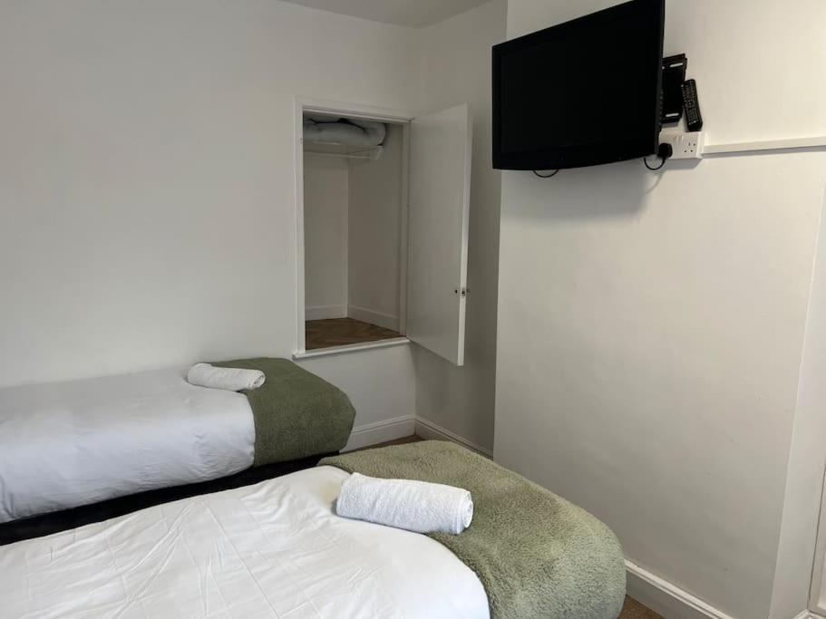 *the Marshall*contractorsstays*monthystays* *