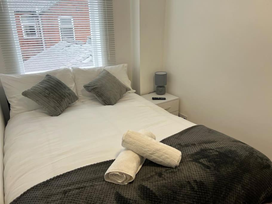 Holiday home *the Marshall*contractorsstays*monthystays* Leicester