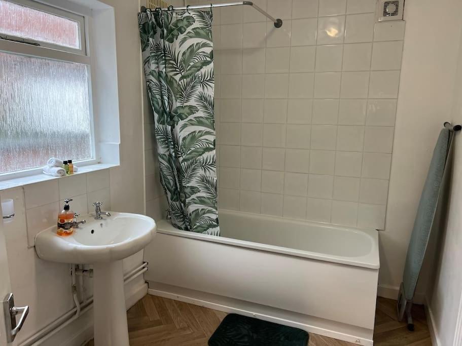 *the Marshall*contractorsstays*monthystays* Holiday home *
