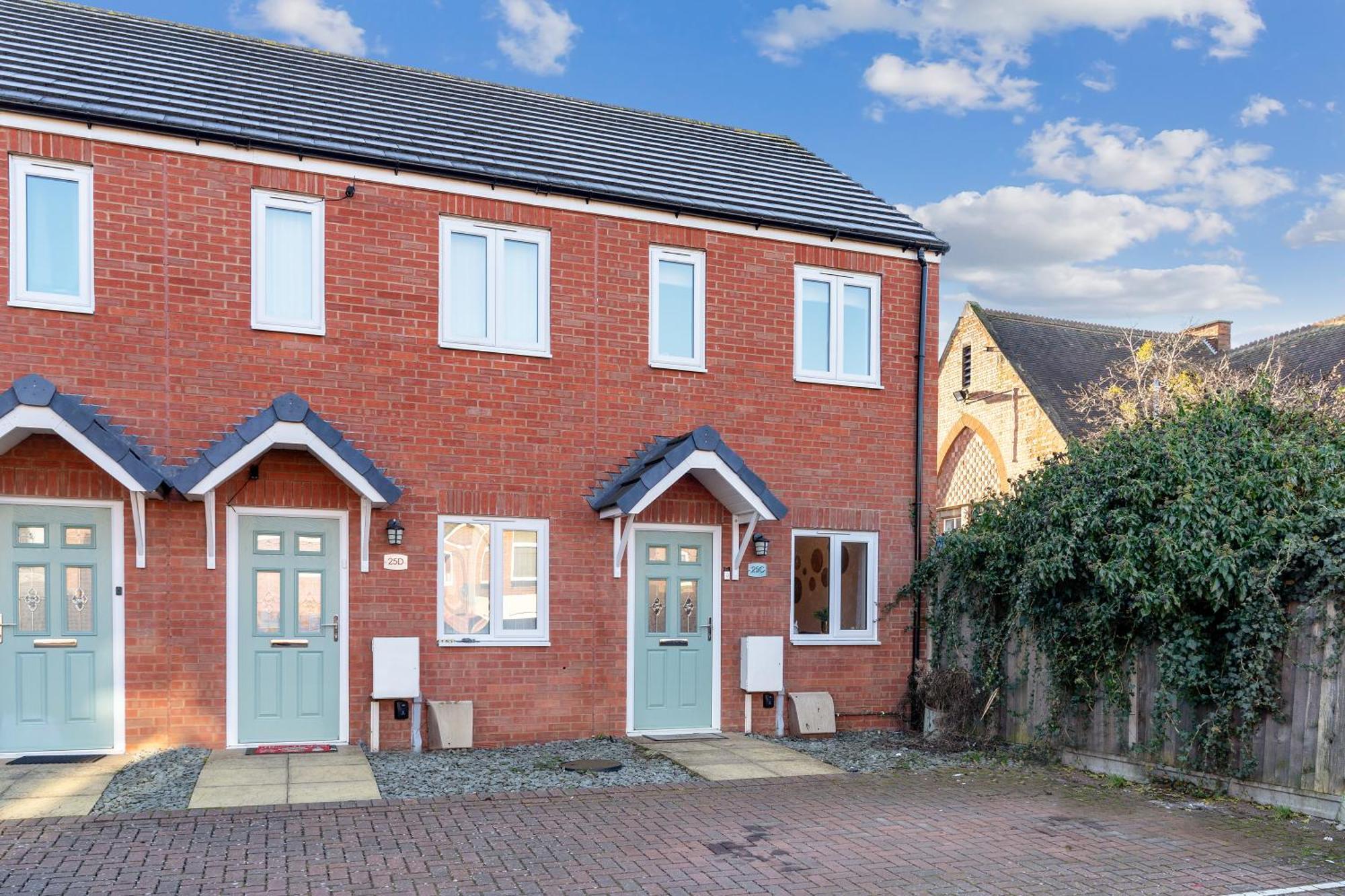 Last-minute Specials L Modern House Near Center Sleeps 6 With Free Parking L By Zen Nights Short Lets & Serviced Holiday home Leicester