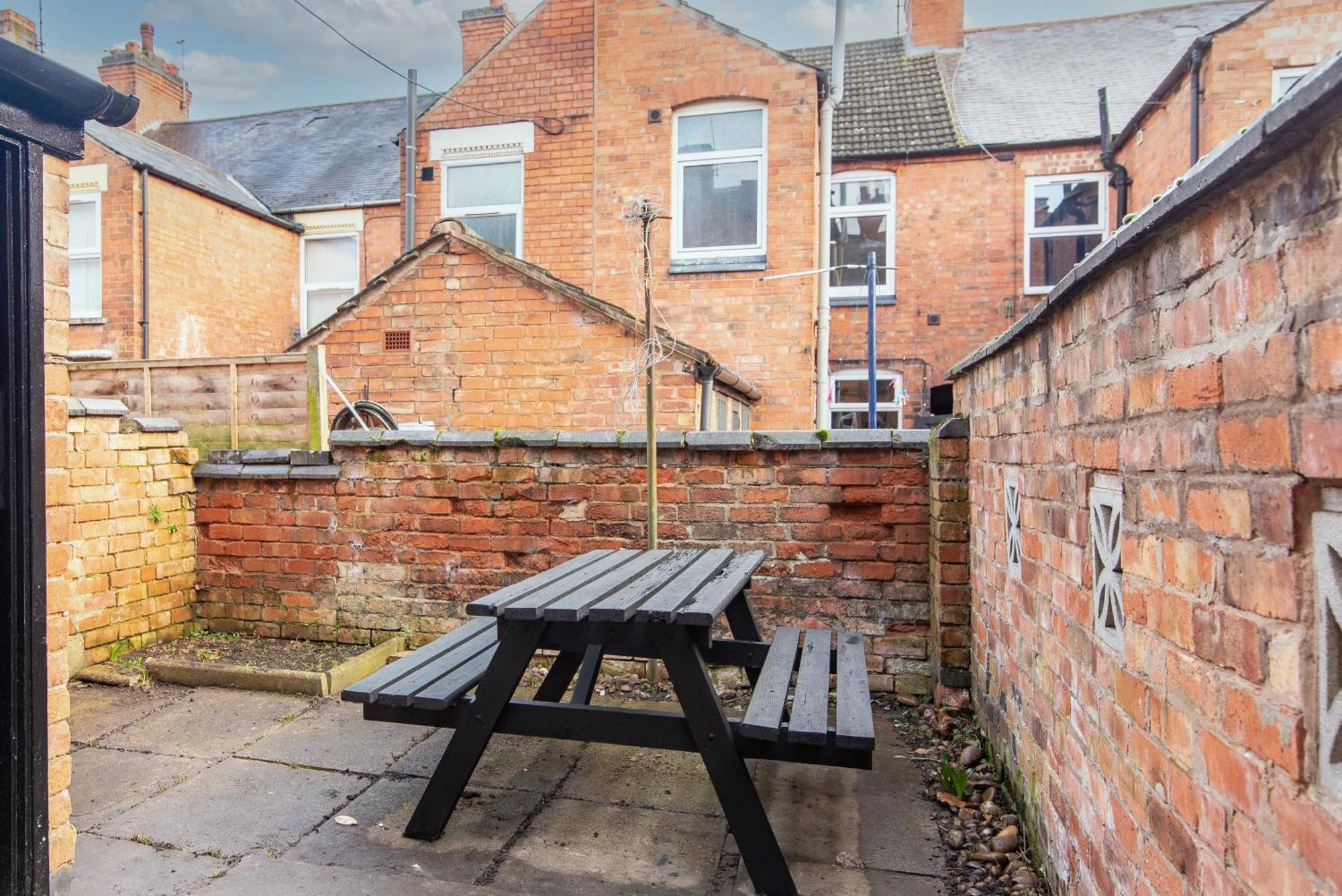 Holiday home 2 Bedroom House In The Heart Of *