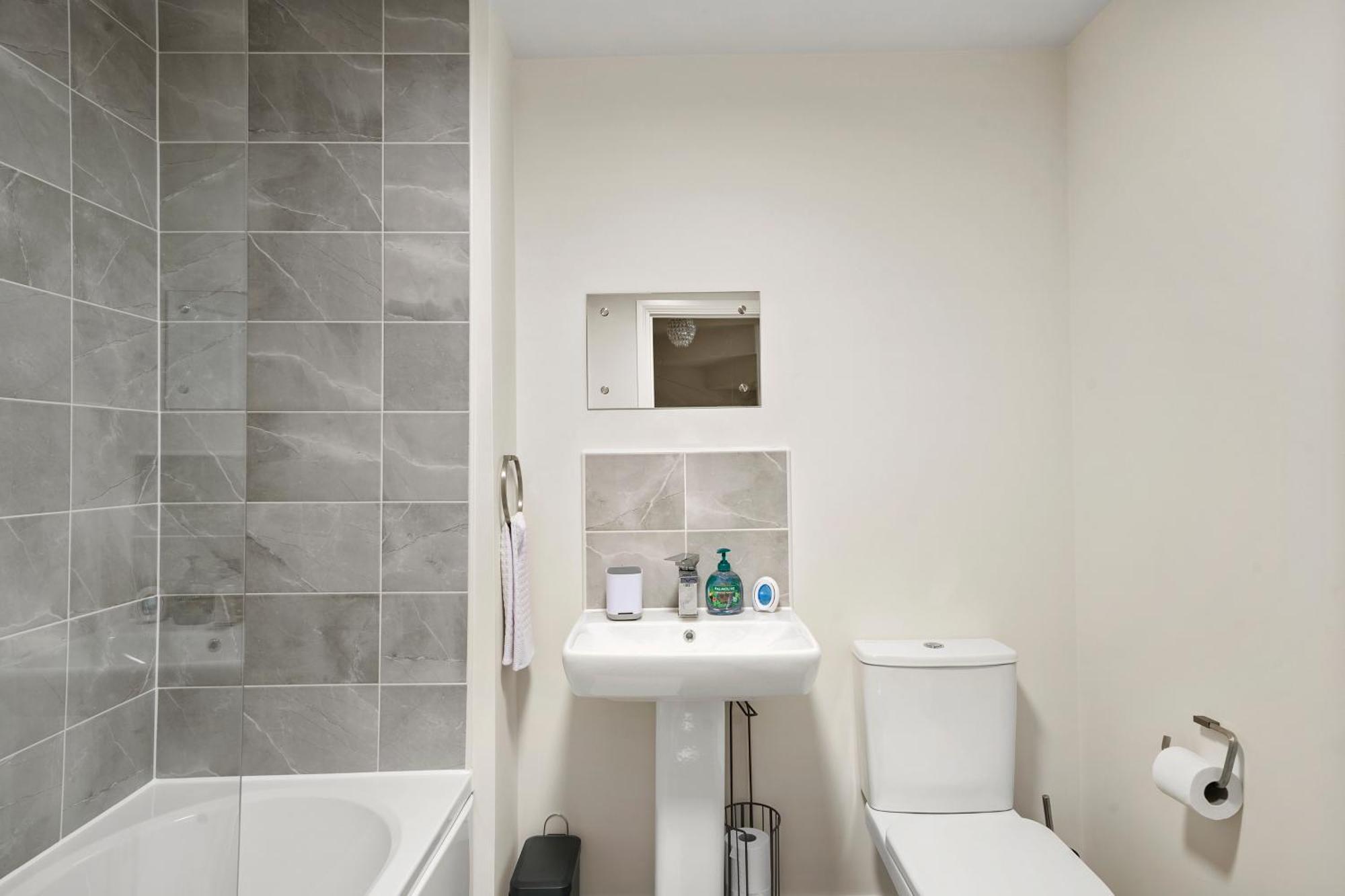 Holiday home Beautiful 4 Bed In Leicester - Garden - Parking Leicester