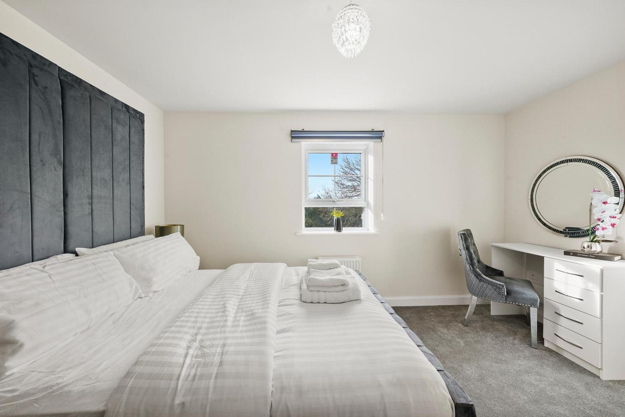 Holiday home Beautiful 4 Bed In Leicester - Garden - Parking