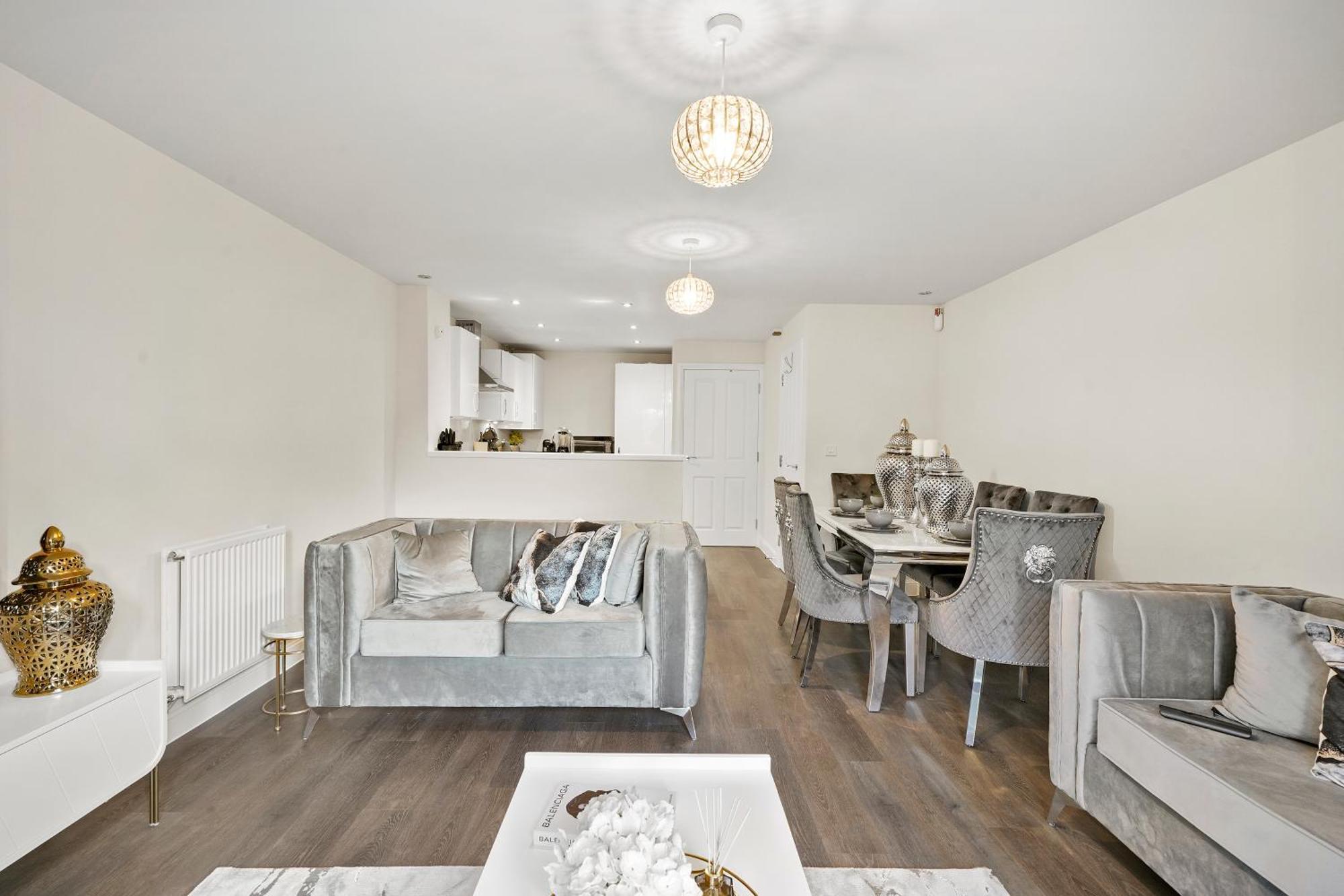 Holiday home Beautiful 4 Bed In Leicester - Garden - Parking