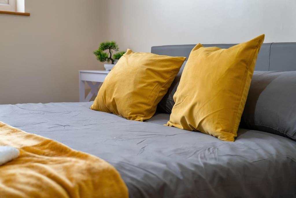 Professionals,contractors,family Holiday home *