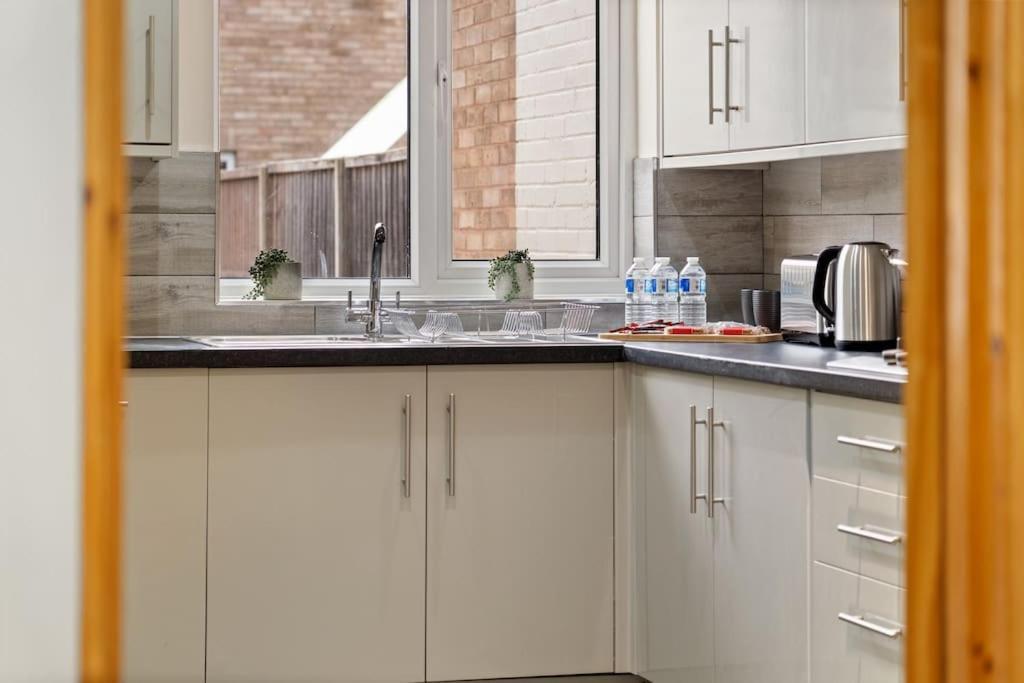 Professionals,contractors,family Holiday home *