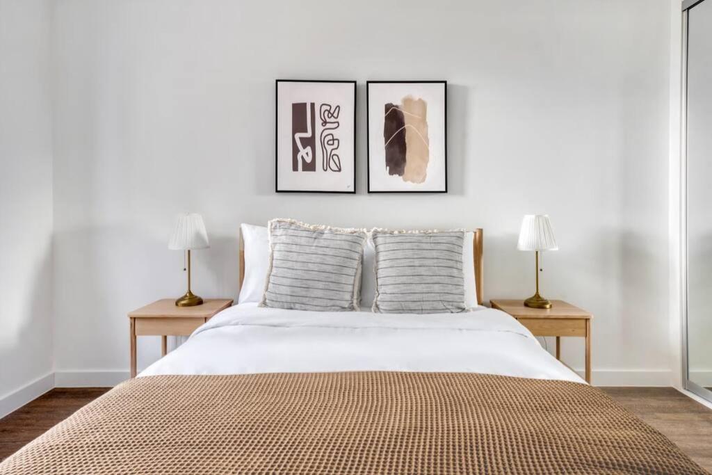 Apartment Luxurious 2 Bedroom Central Flat