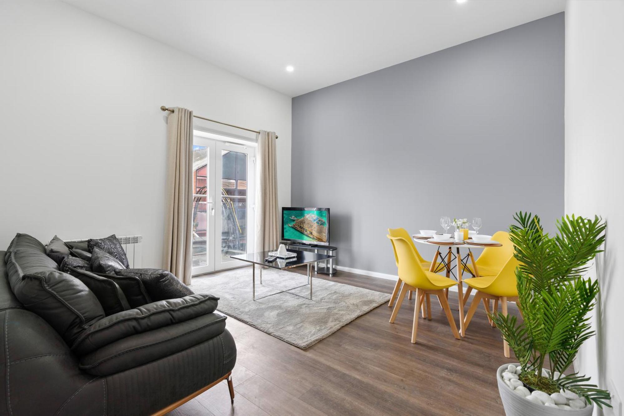Apartment - Churchgate