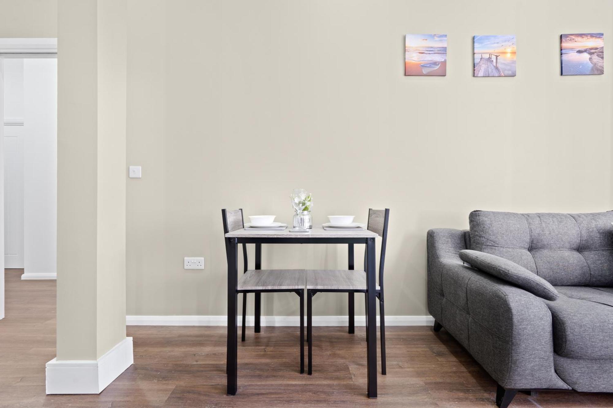 - Churchgate Apartment Leicester