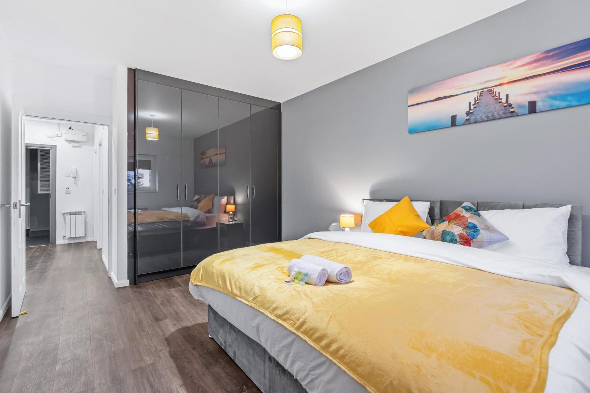 - Churchgate Apartment *