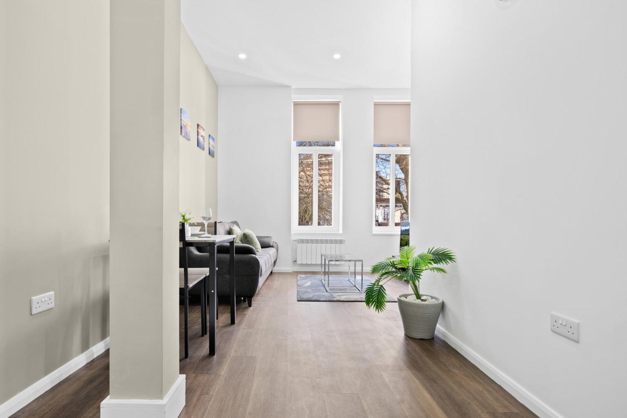 Apartment - Churchgate