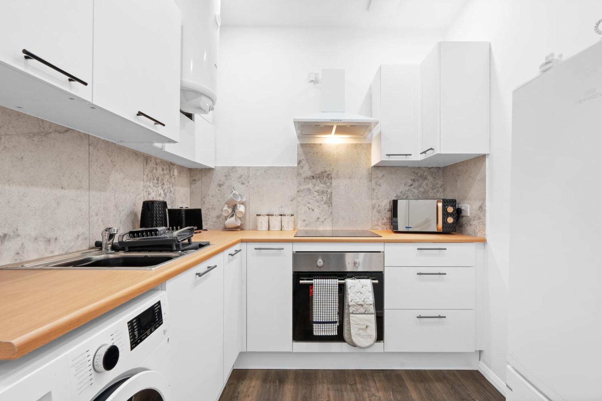 Apartment - Churchgate *