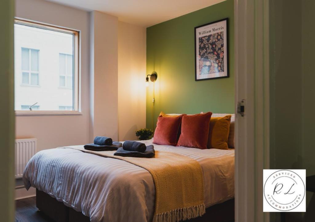 Apartment Modern Apartment, Free Parking & Monthly Savings *