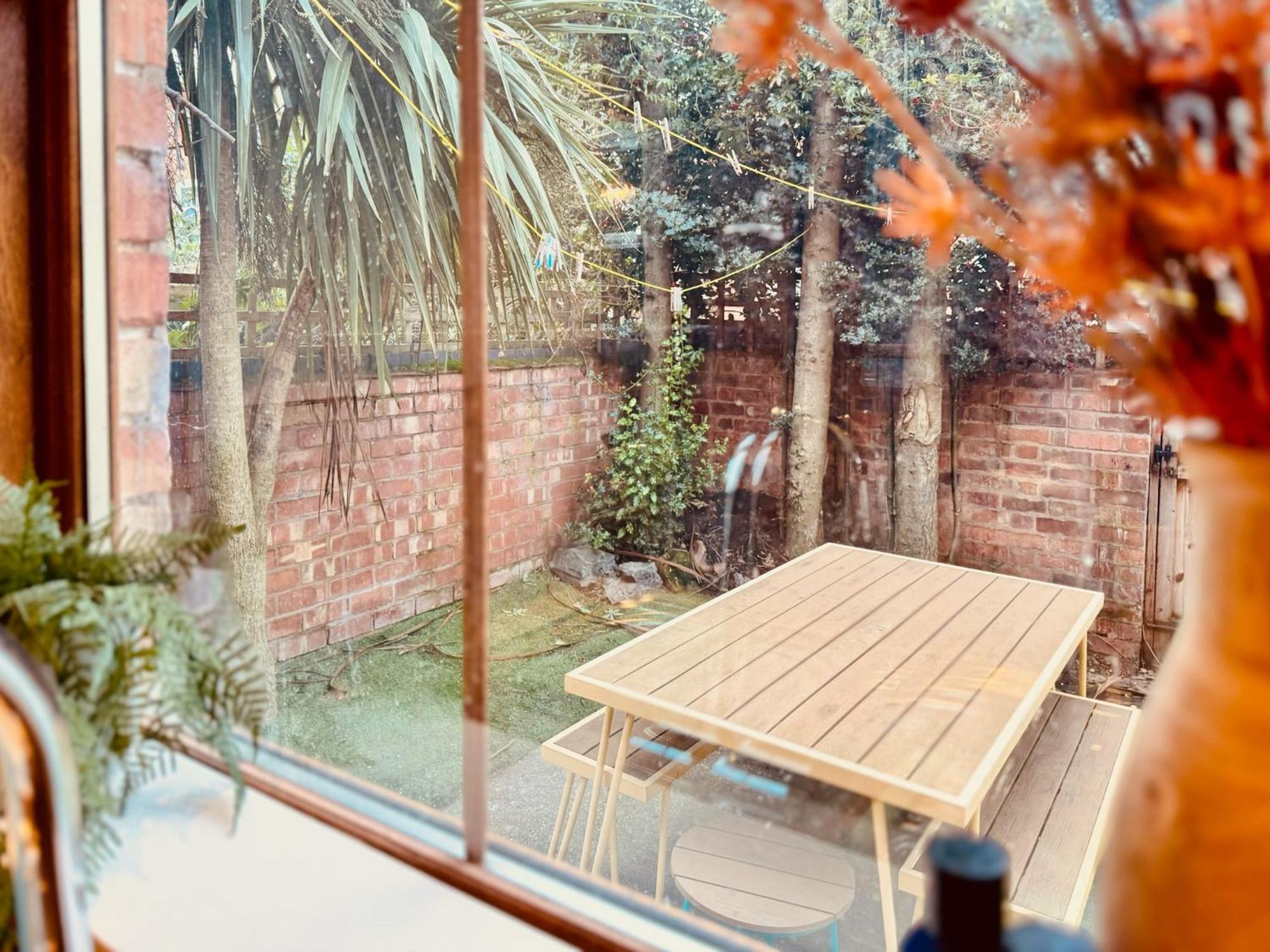 Holiday home Merton Retreat- Free Parking, Central, Luxury!!