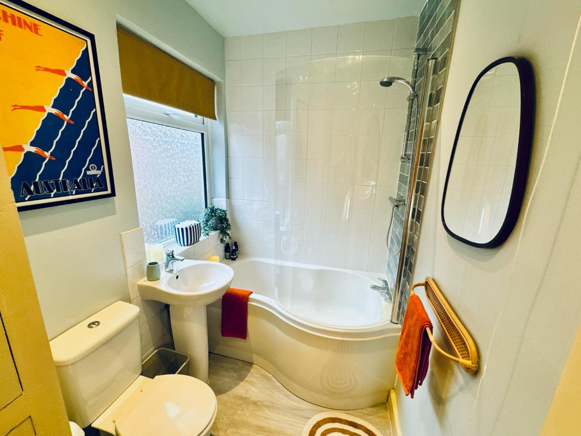 Merton Retreat- Free Parking, Central, Luxury!! Holiday home *
