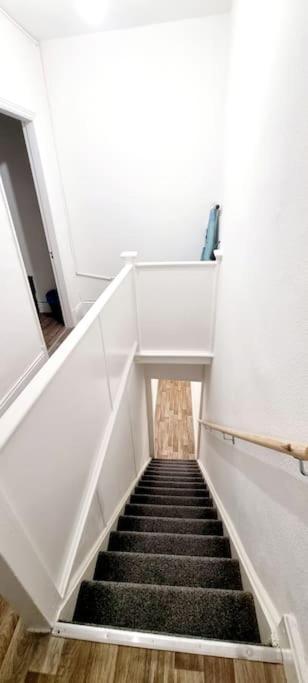 Cosy Split-level 2 Bed Apartamento Leicester
