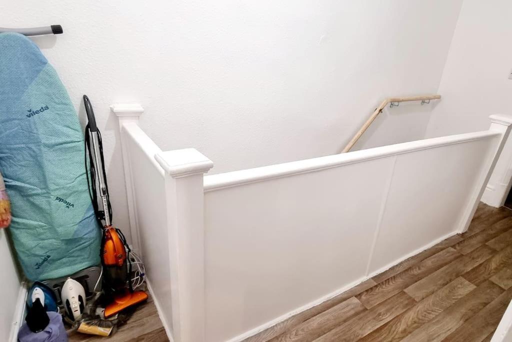 Cosy Split-level 2 Bed Apartamento *