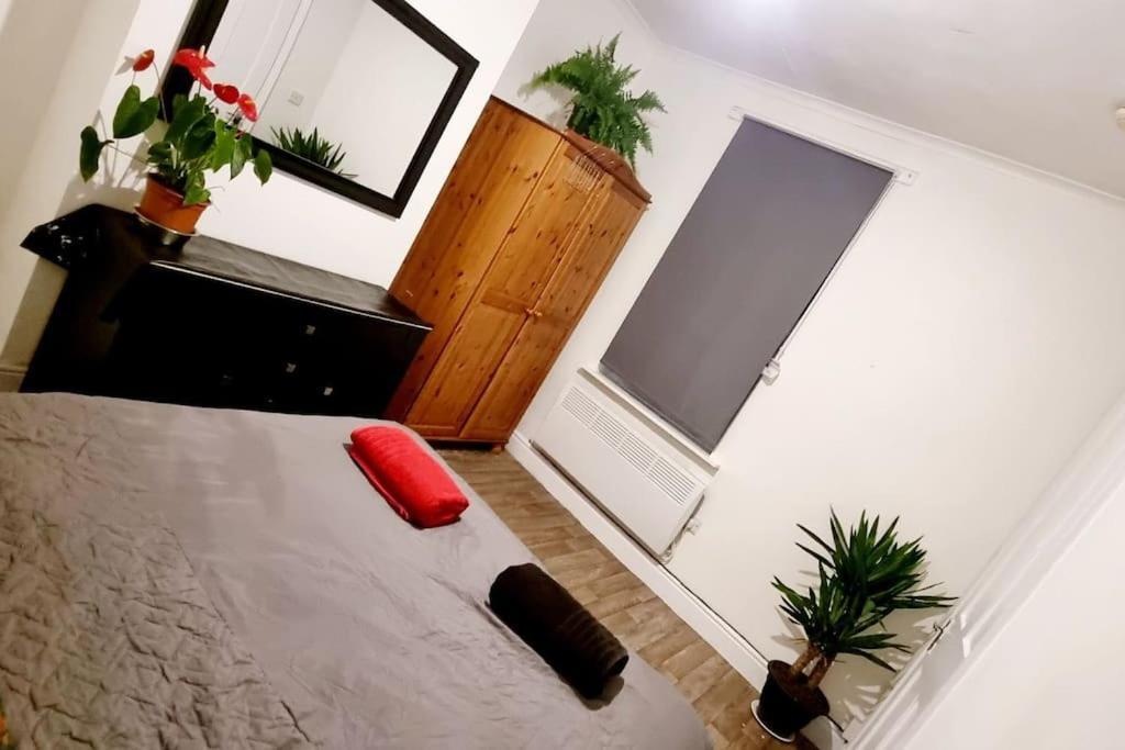 Cosy Split-level 2 Bed Apartamento Leicester