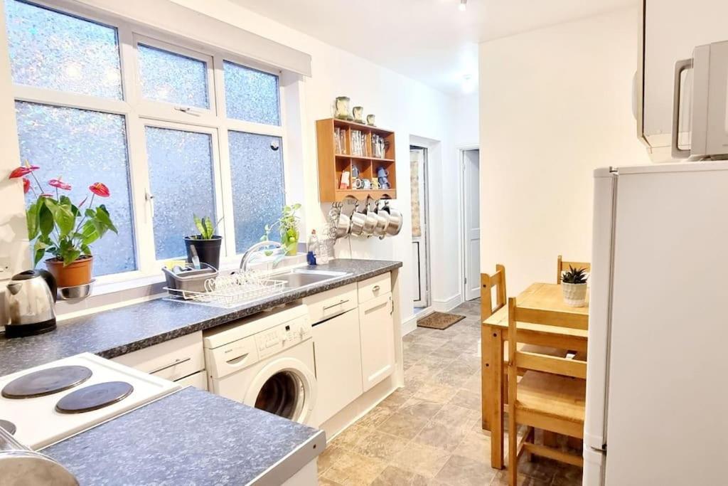 Cosy Split-level 2 Bed