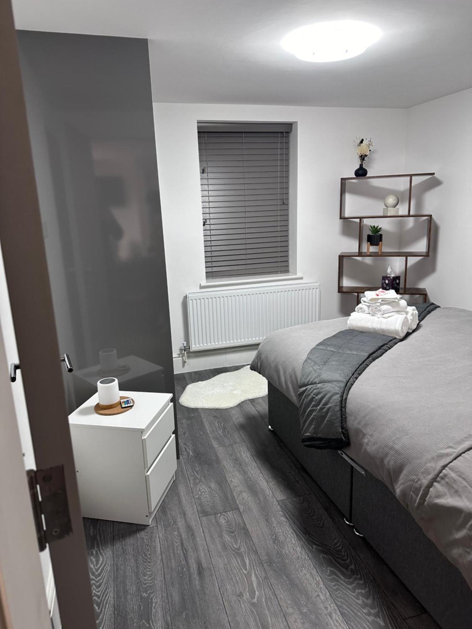 Stunning 2-flat In Leicester! Apartment *