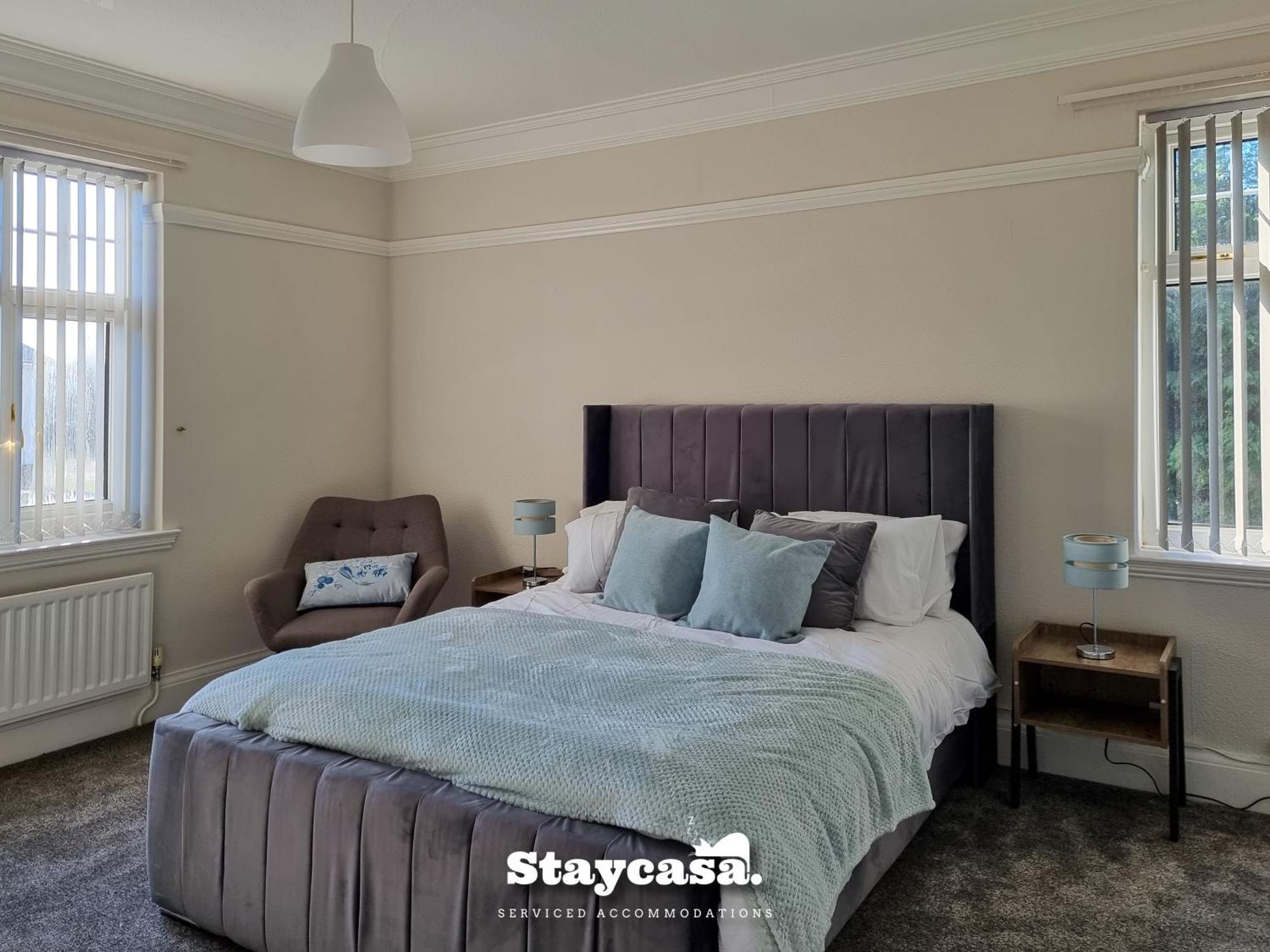 Casa de férias Detached King Suite With Large Garden & Driveway *