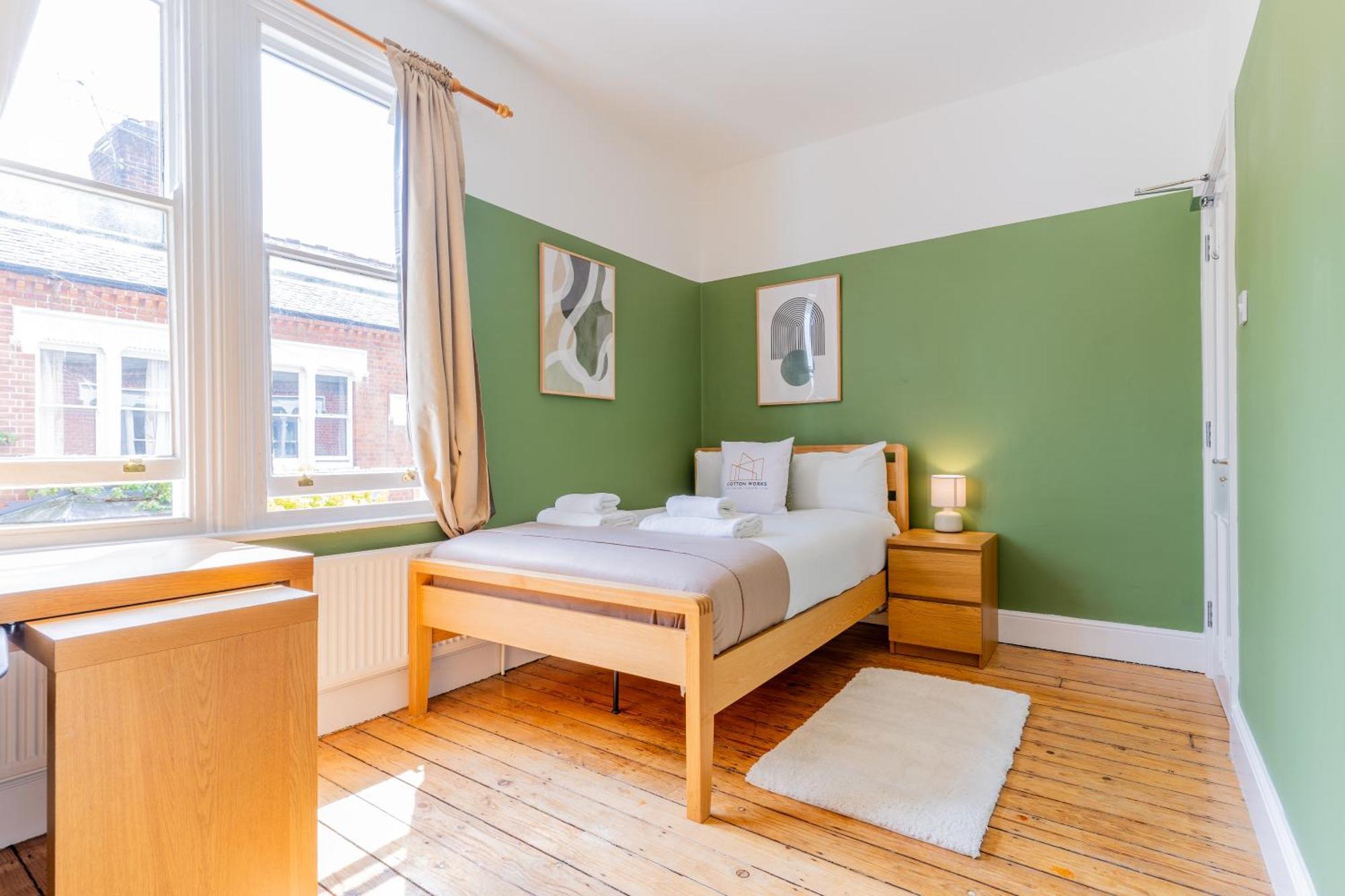 Monthly Discounts,10 Guests, Business Leicester