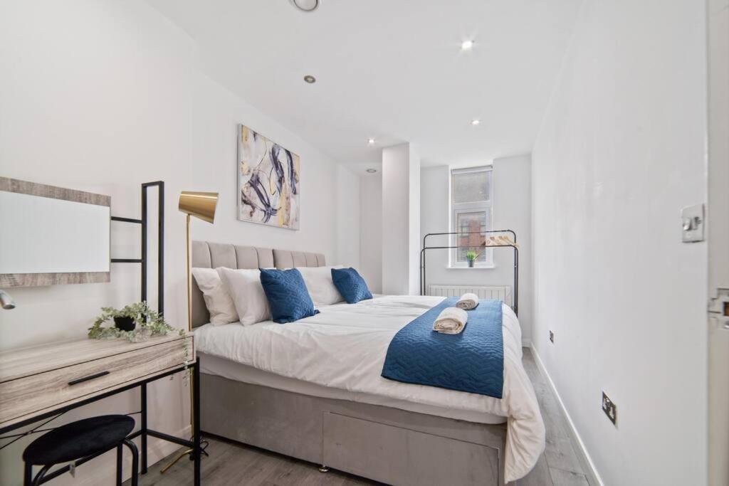 Apartment Urban Comfort Getaway- Centre *