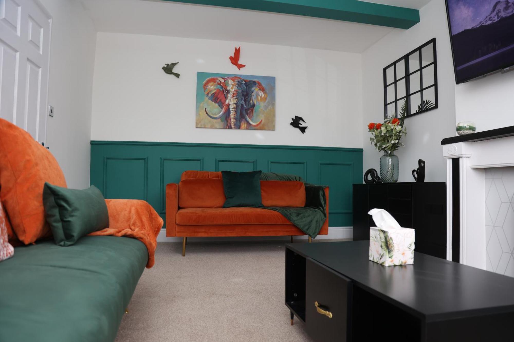 Contractors, Professionals & Relocators Dream Holiday home