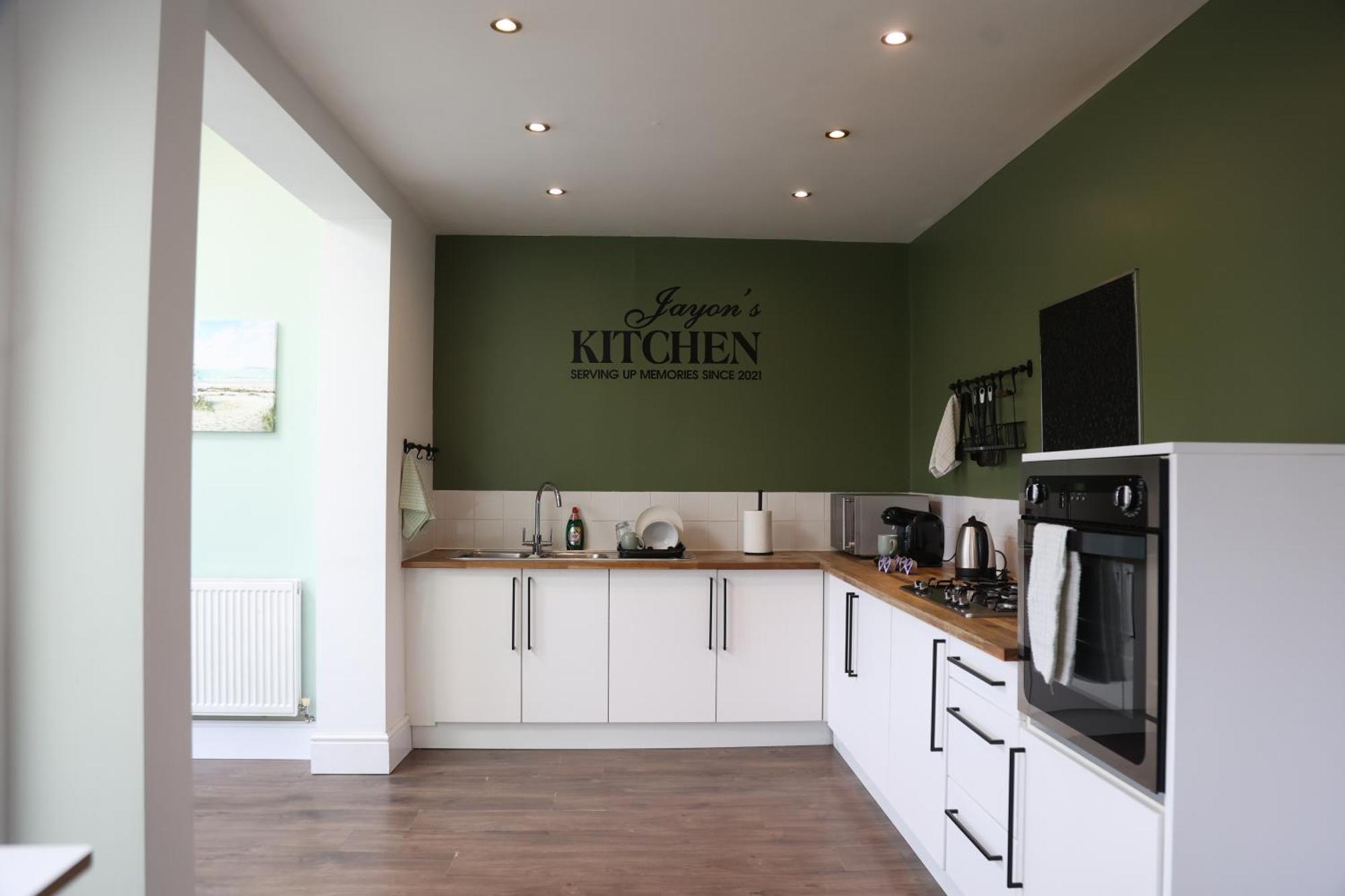 Contractors, Professionals & Relocators Dream Leicester