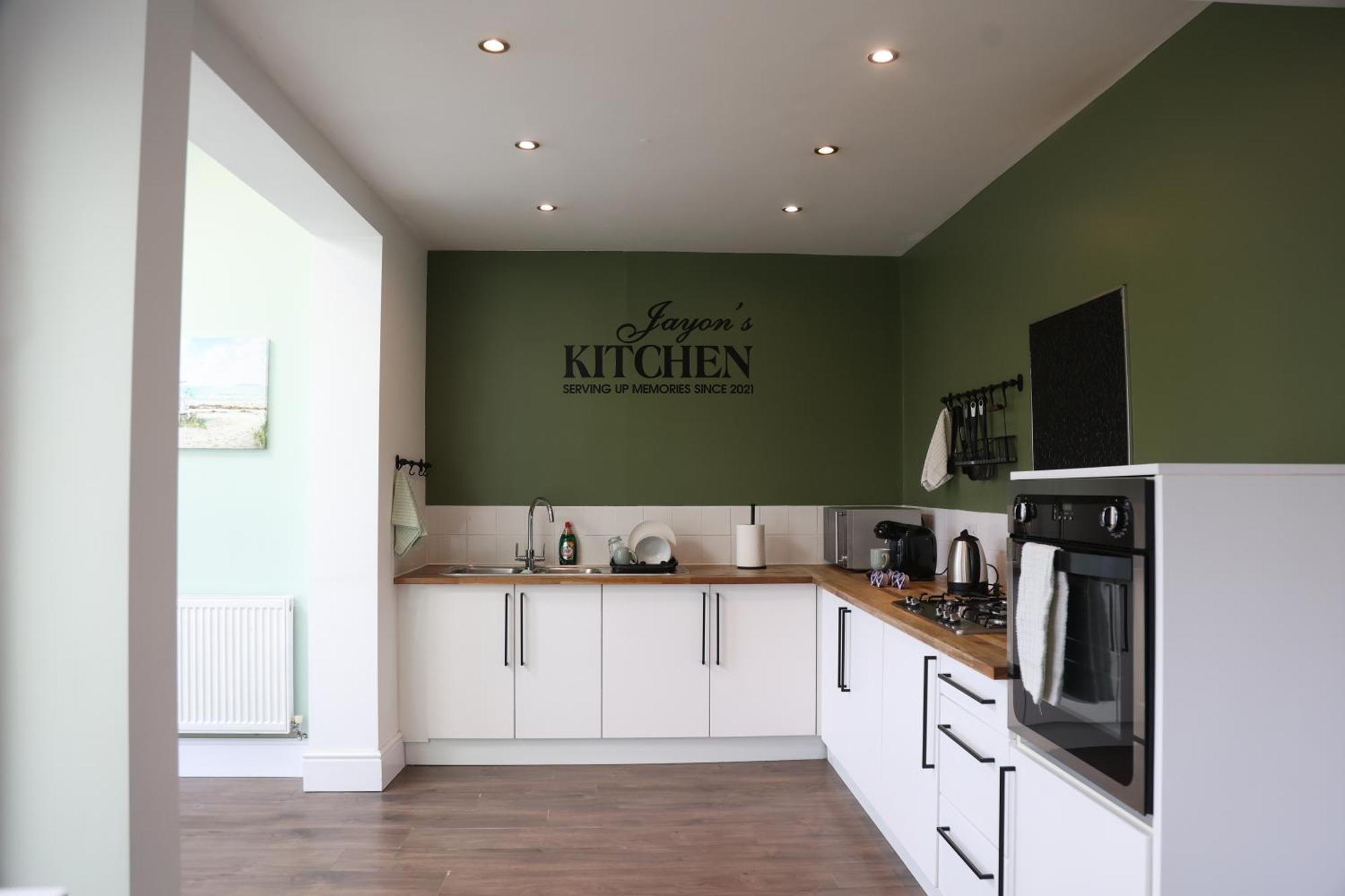 Contractors, Professionals & Relocators Dream Leicester