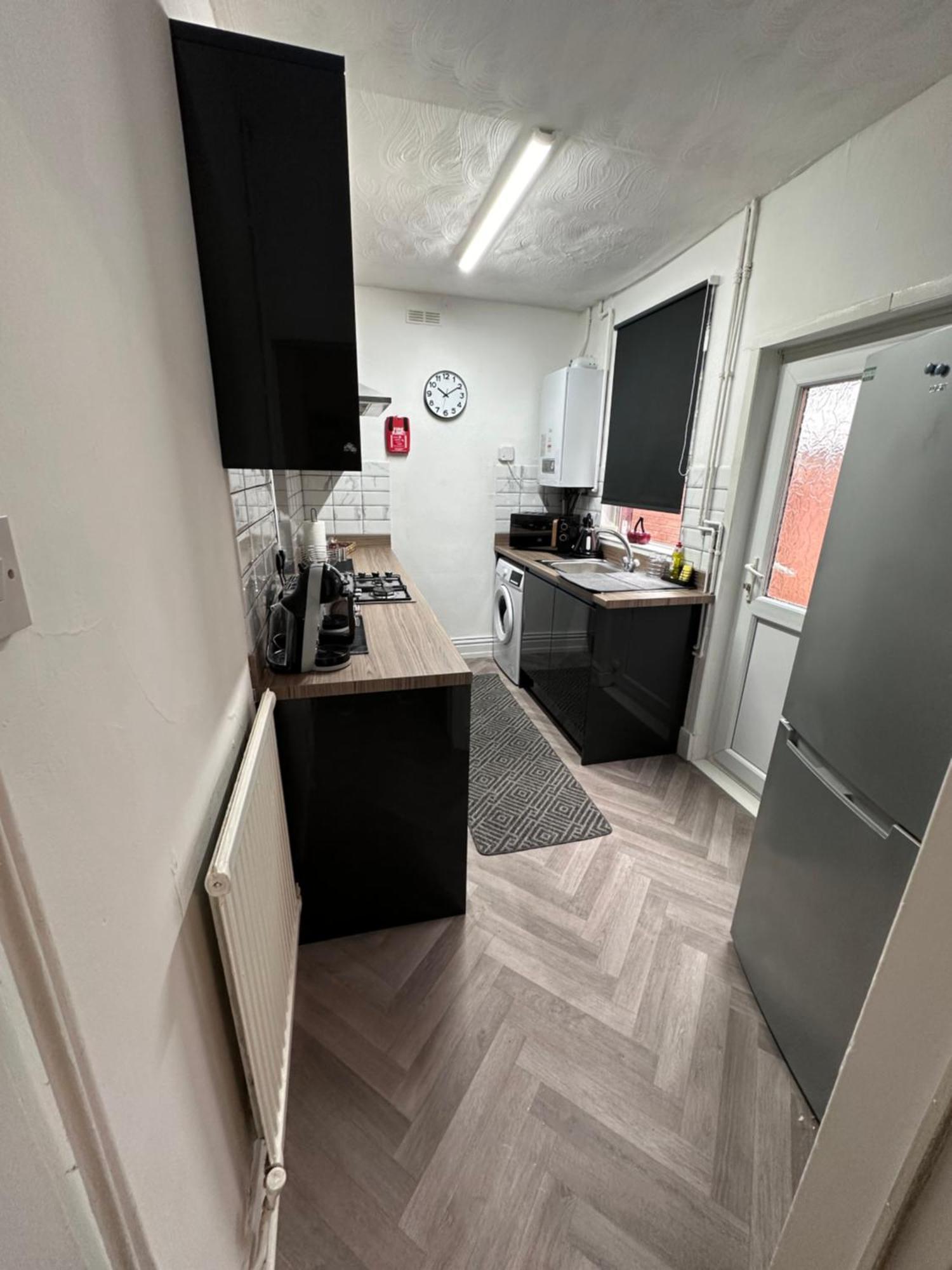 3 Bed House In Leicester! Holiday home Leicester