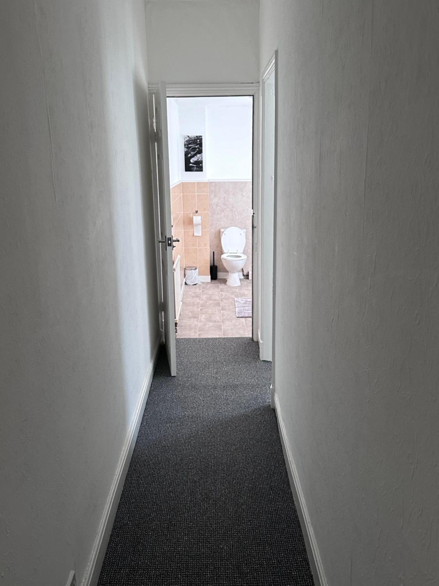 Holiday home 3 Bed House In Leicester! Leicester