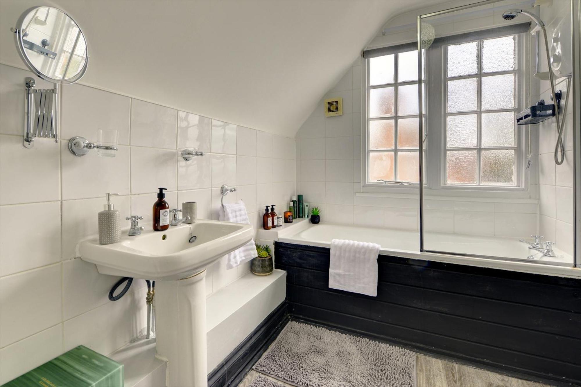 Apartment Spacious, Luxurious Cliffes Leicester