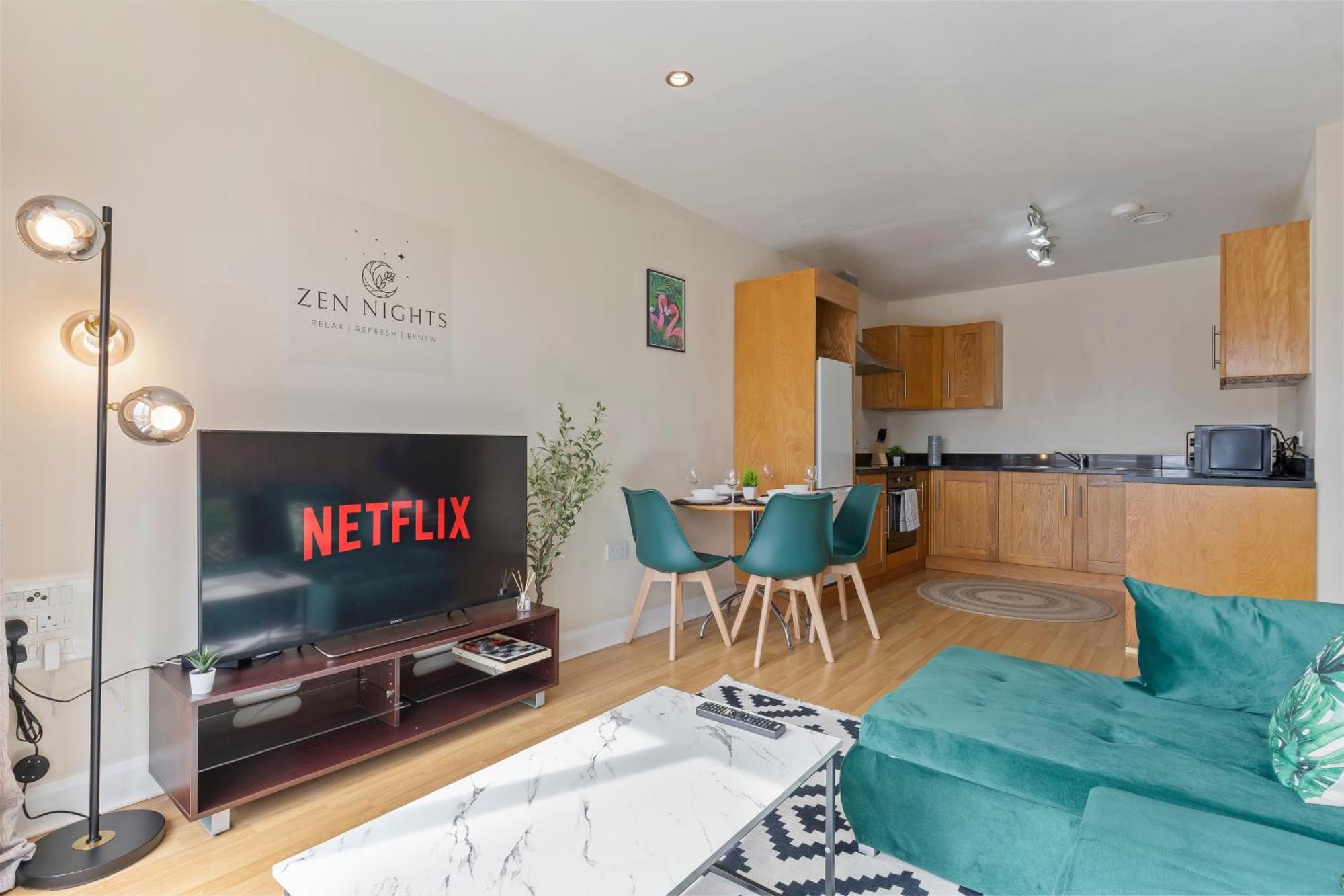 Apartment Spectacular Views L Last-minute Escape L Free Parking L Sleeps 6 L By Zen Nights Short Lets & Serviced *