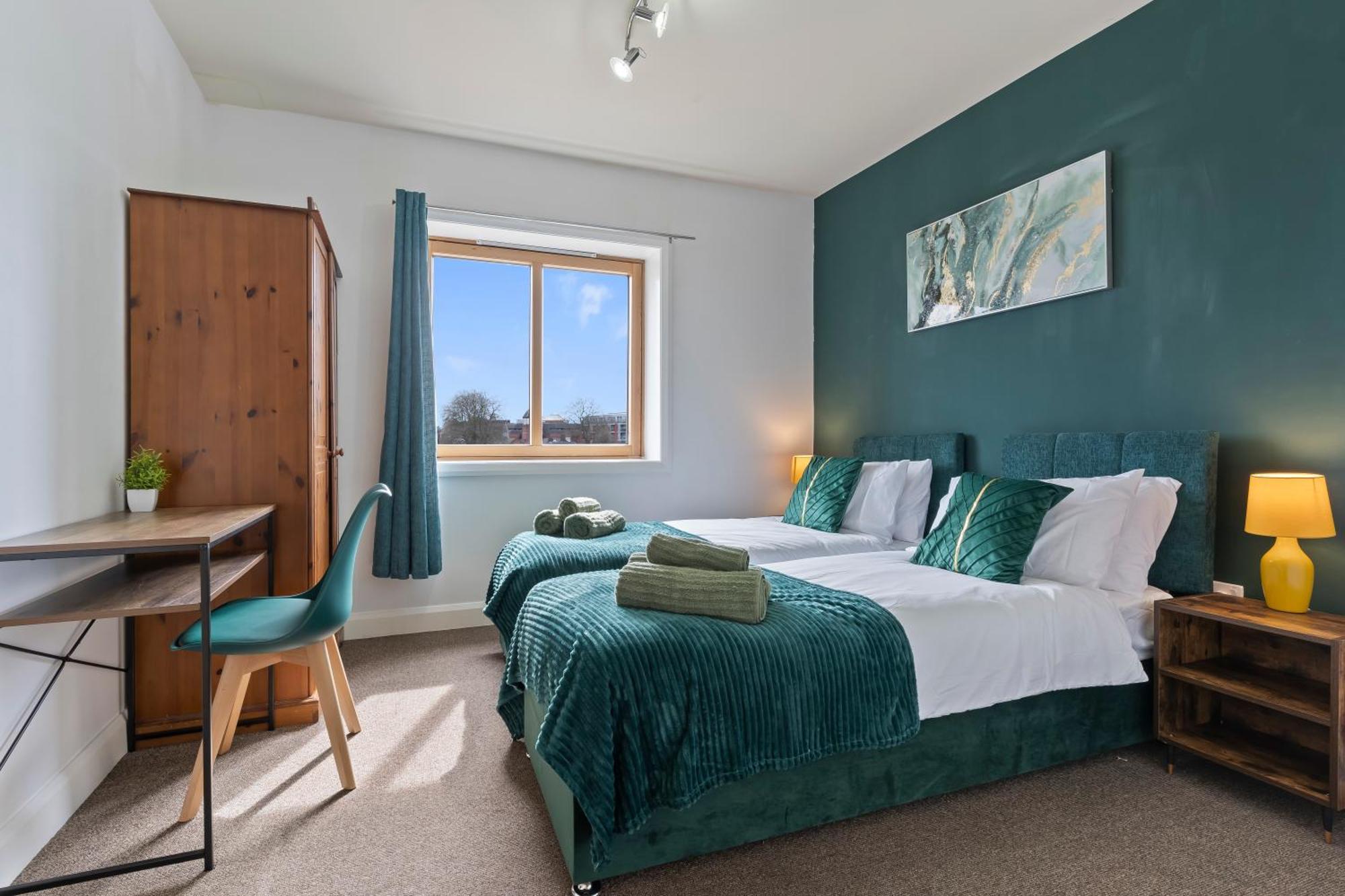 Spectacular Views L Last-minute Escape L Free Parking L Sleeps 6 L By Zen Nights Short Lets & Serviced * Leicester