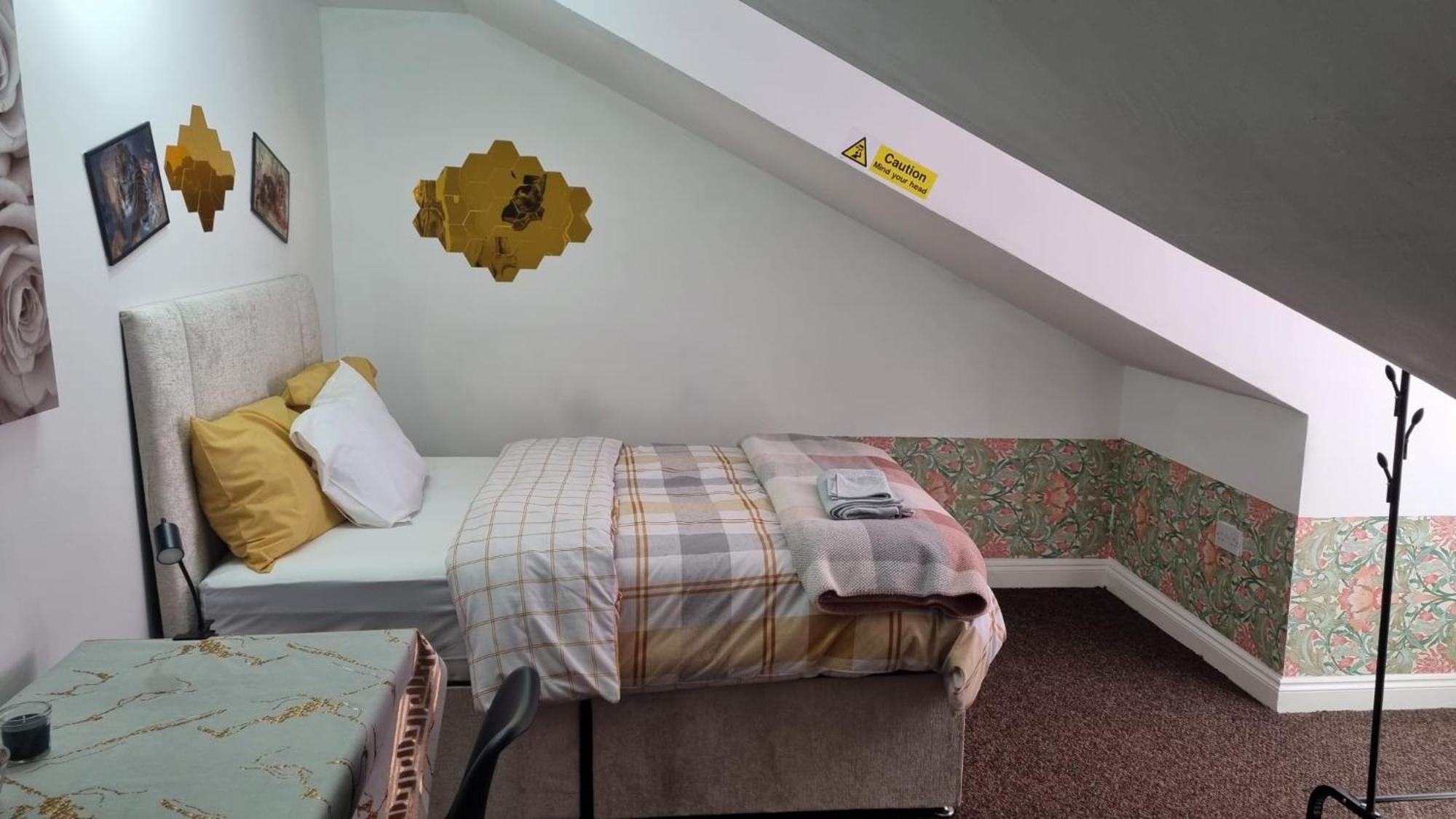 Flats By Kingpower Stadium * Leicester