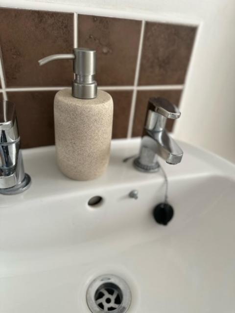 2 Bed House Waterside Luxury Living, Central Area Holiday home *