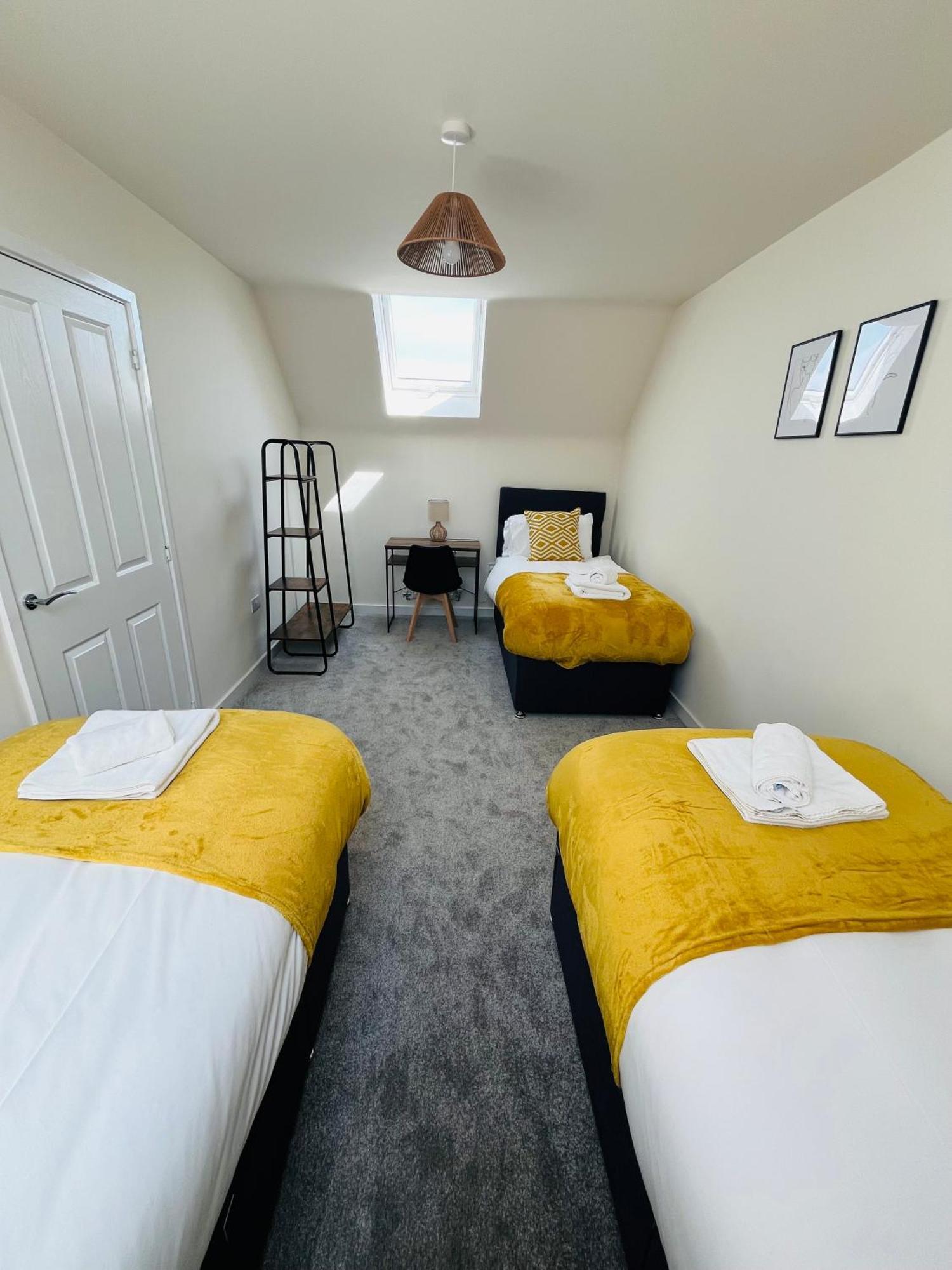 4 Bed Holiday home *