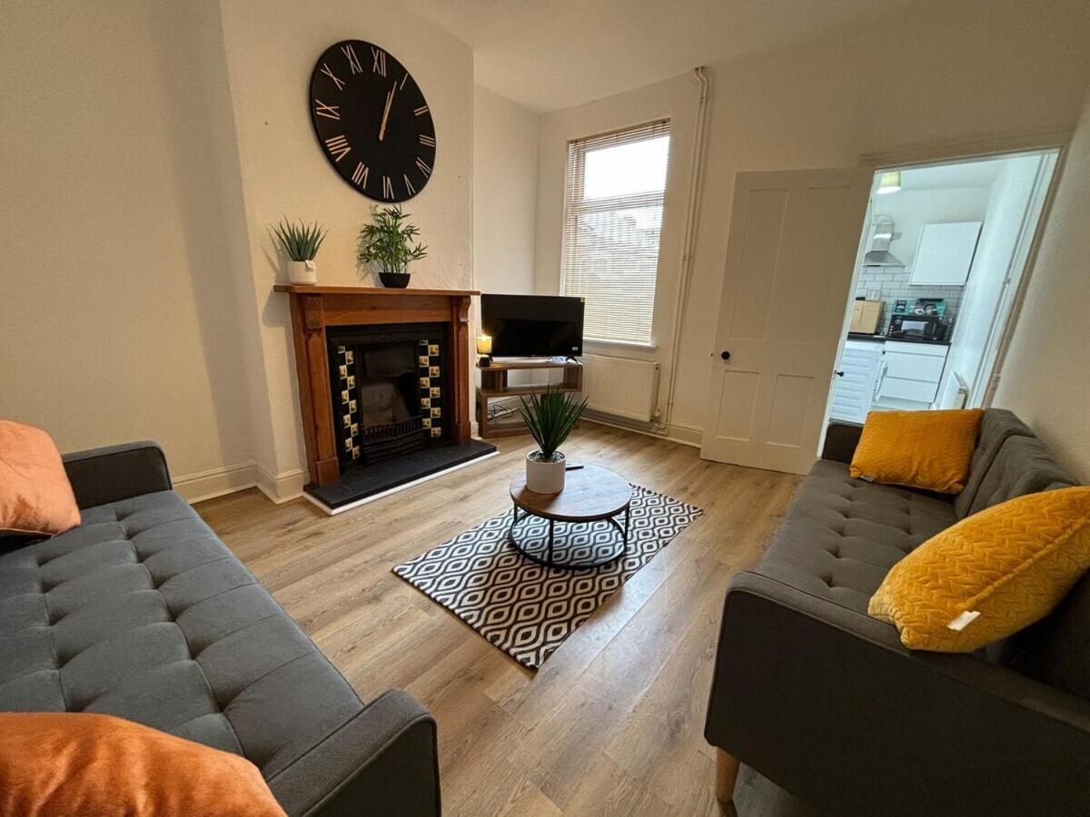 West End Terrace - Free Parking Holiday home Leicester