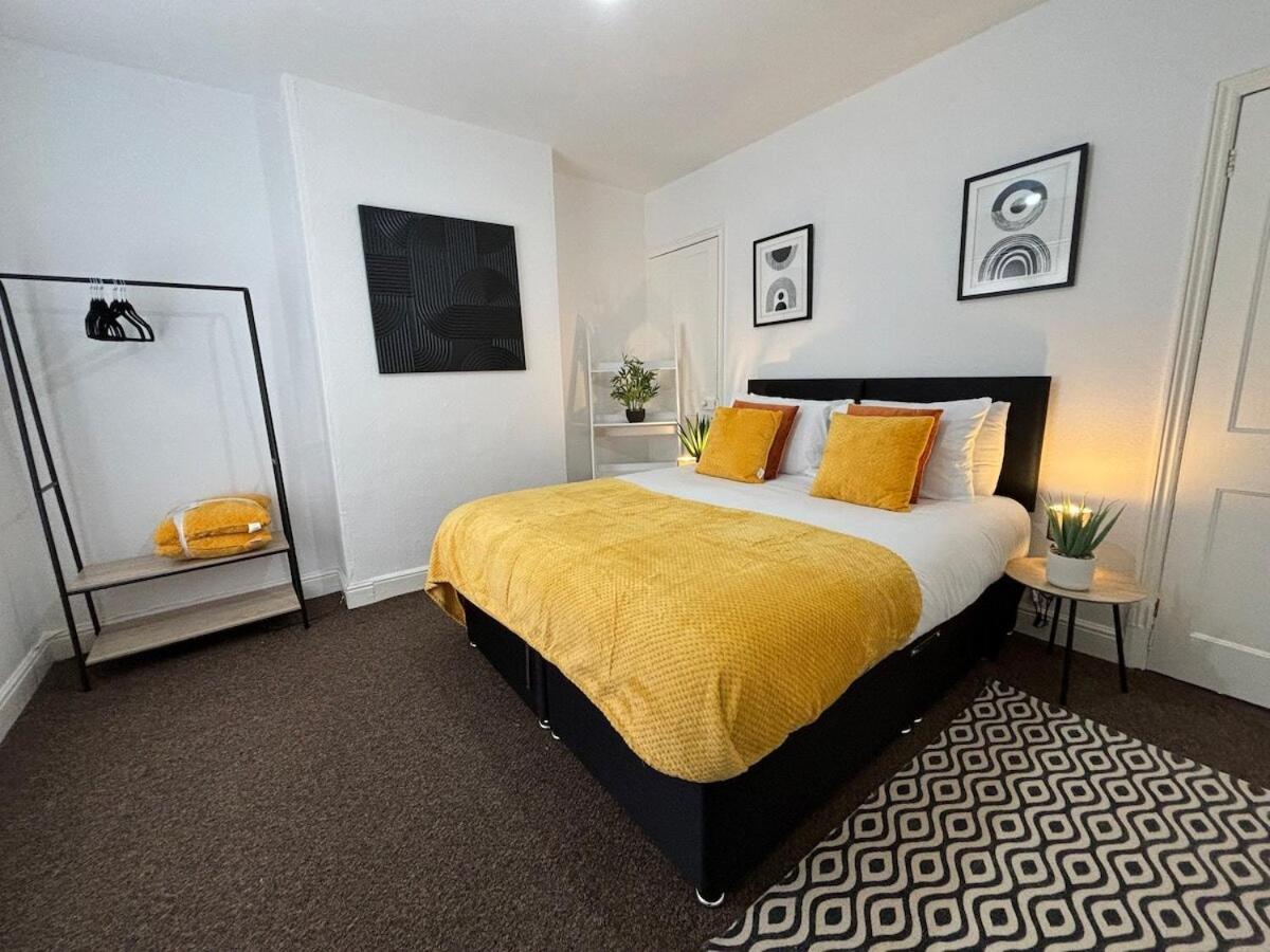 Holiday home West End Terrace - Free Parking