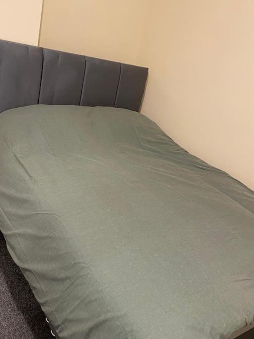 Holiday home Spacious 3 Bed *