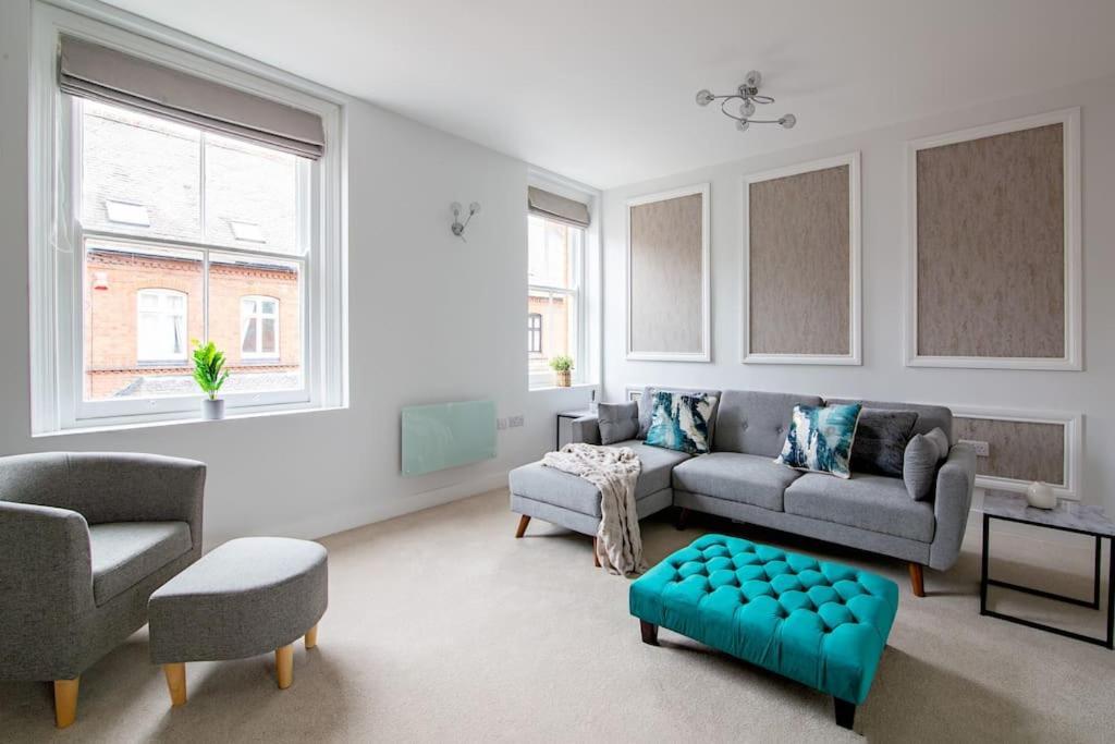 The Regent - Quiet Luxury Apartment *