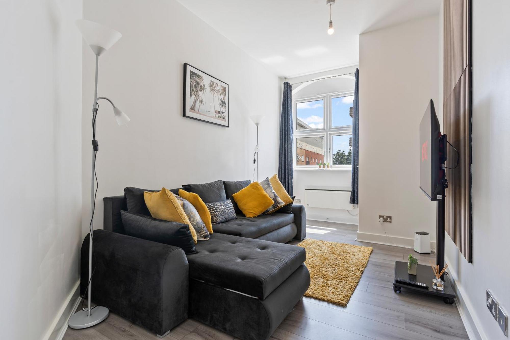 Centre With Parking Apartment Leicester